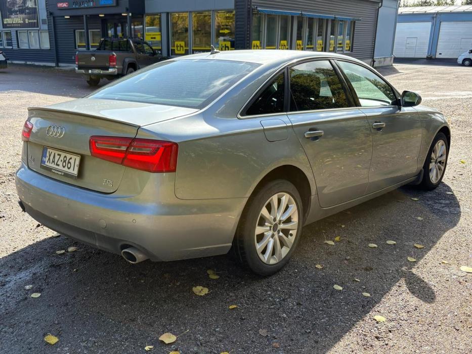 AUDI A6 2011