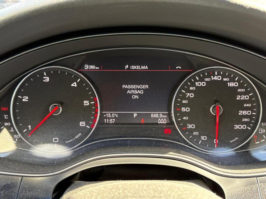 AUDI A6 2011
