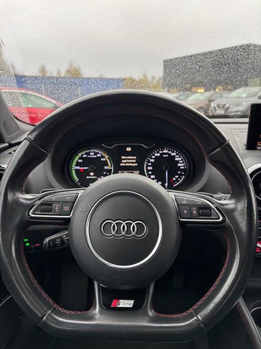 AUDI A3 2016