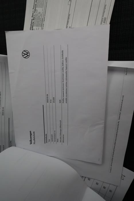 VOLKSWAGEN Passat 2022
