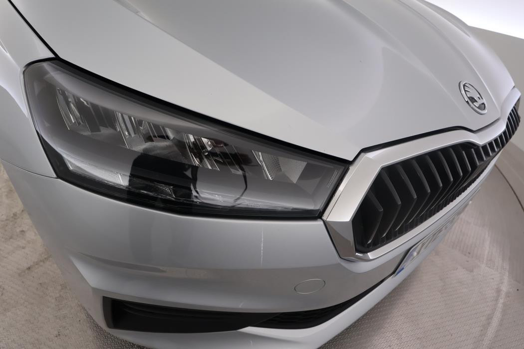 SKODA Fabia 2024