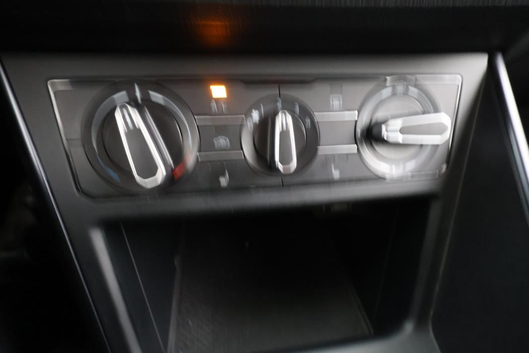 VOLKSWAGEN Polo 2019