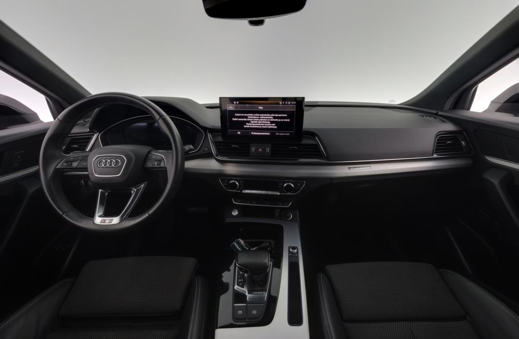 AUDI Q5 2021