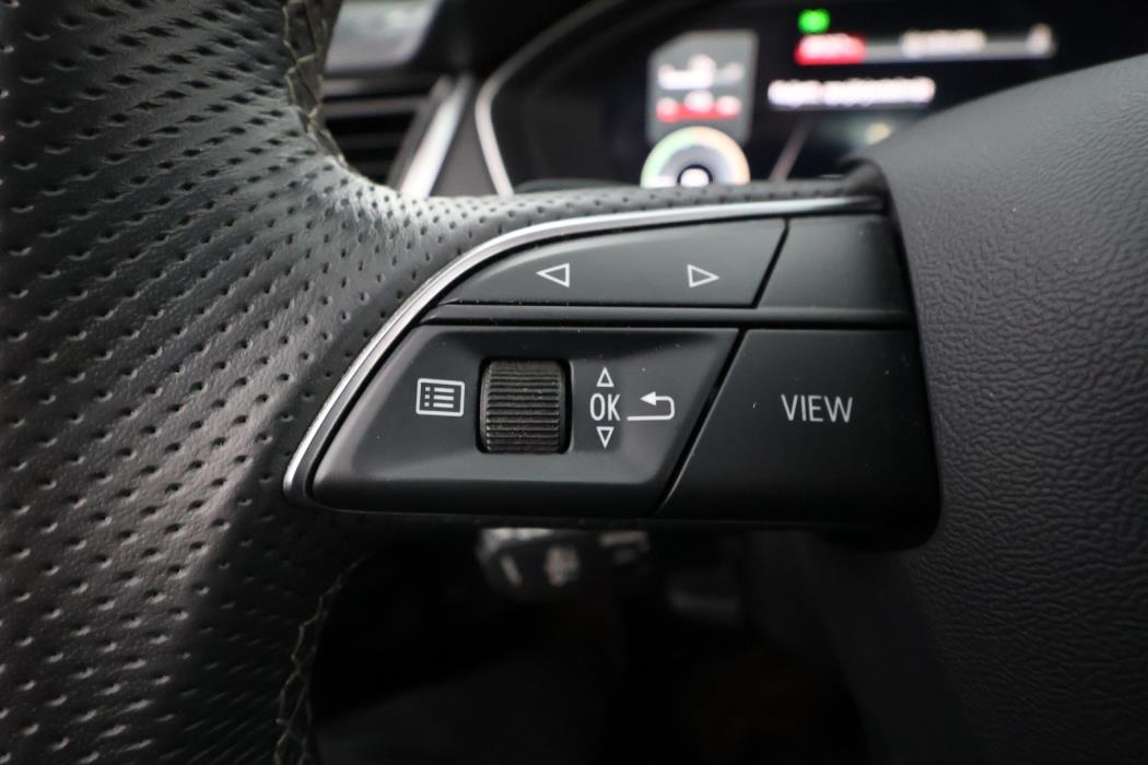 AUDI Q5 2021