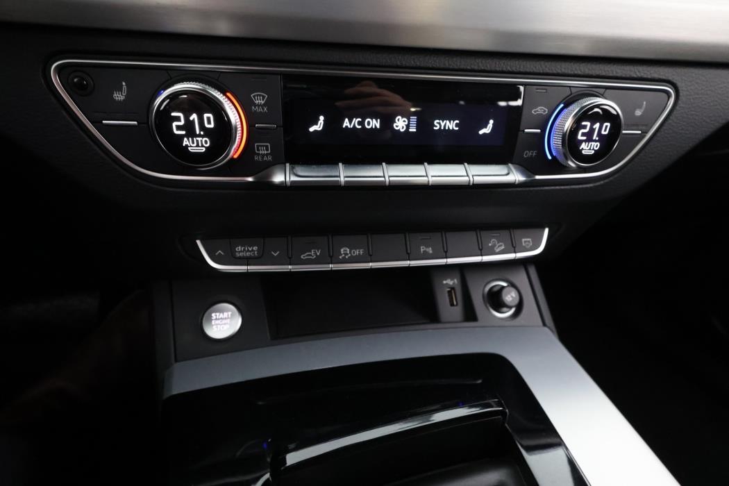 AUDI Q5 2021