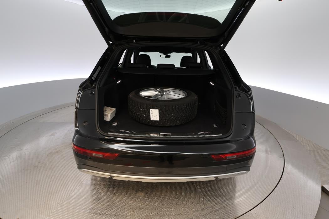 AUDI Q5 2021
