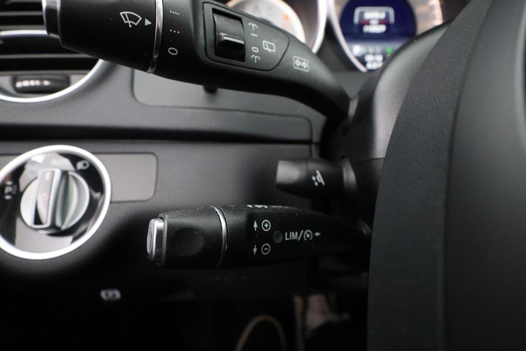 MERCEDES-BENZ C 2014