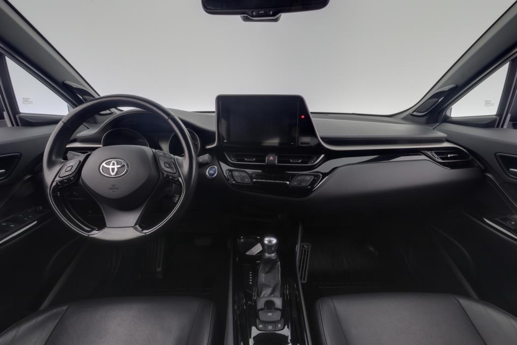 TOYOTA C-HR 2019