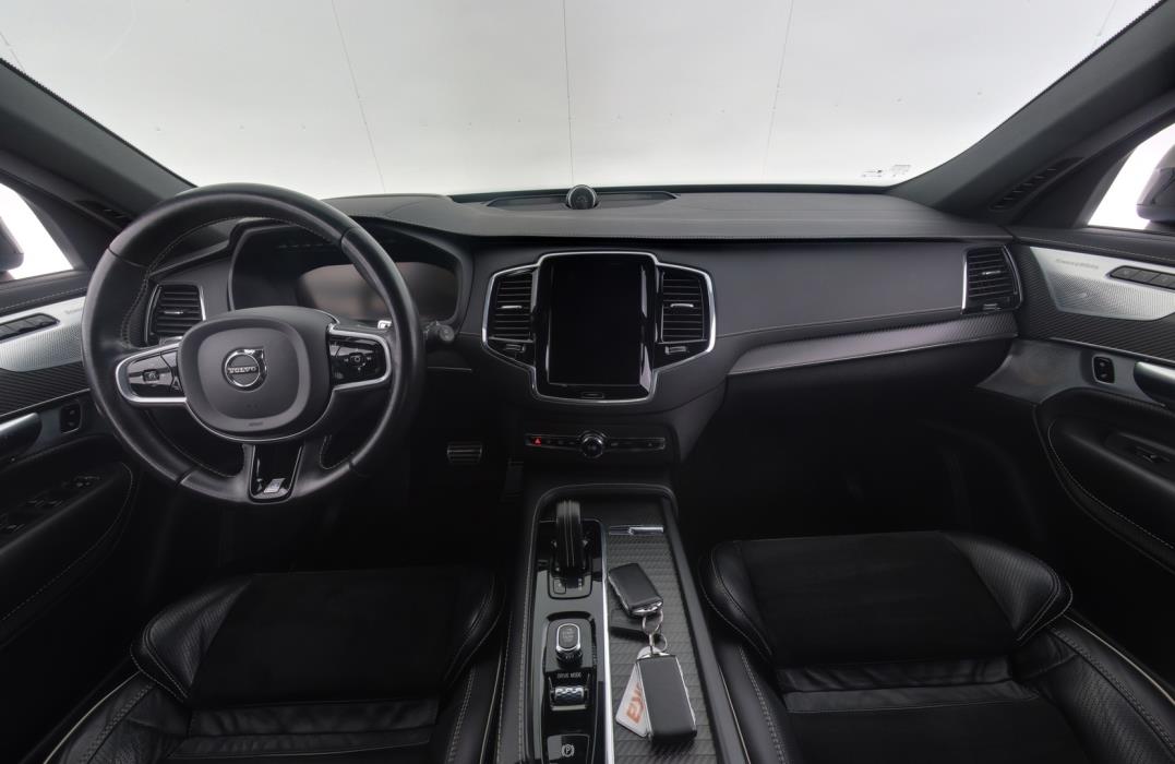 VOLVO XC90 2020