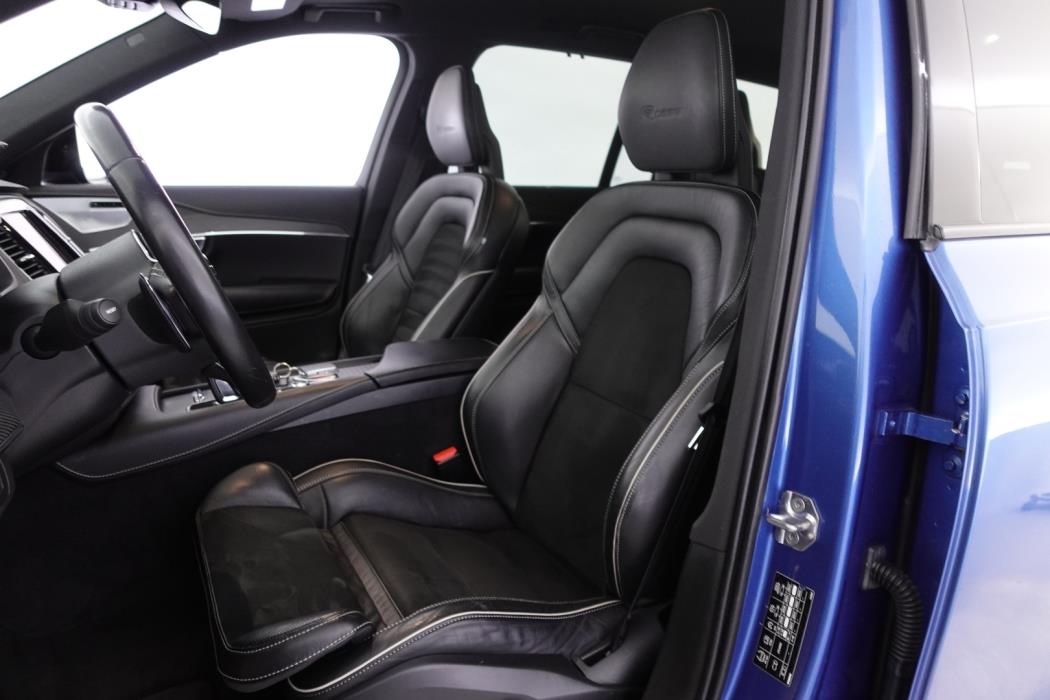 VOLVO XC90 2020