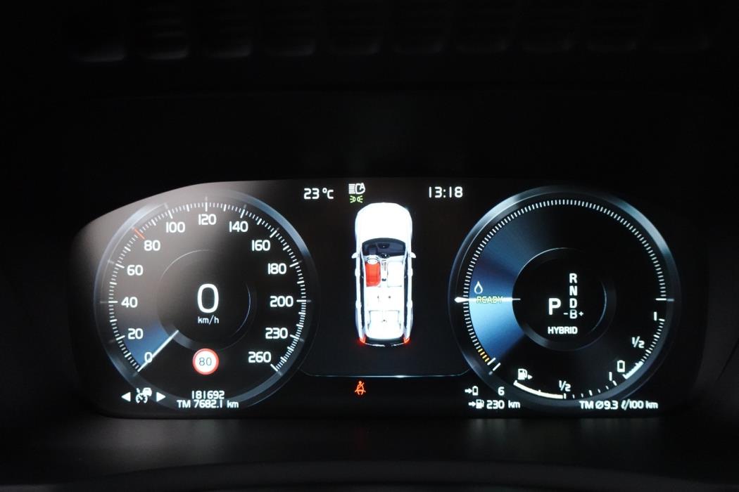 VOLVO XC90 2020