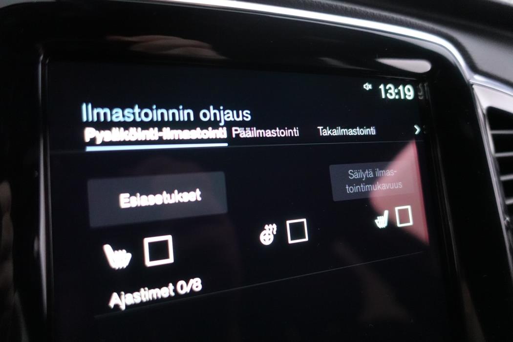 VOLVO XC90 2020