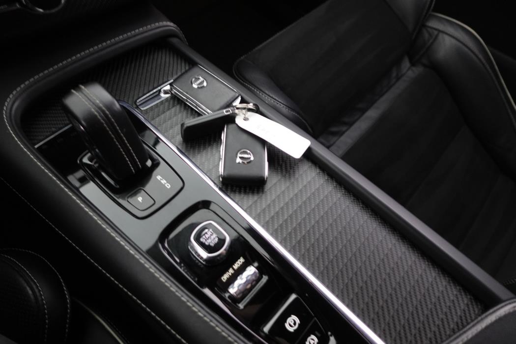 VOLVO XC90 2020