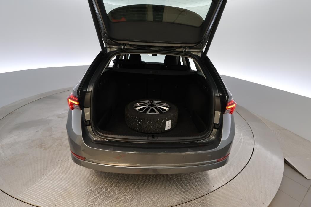 SKODA Octavia 2023