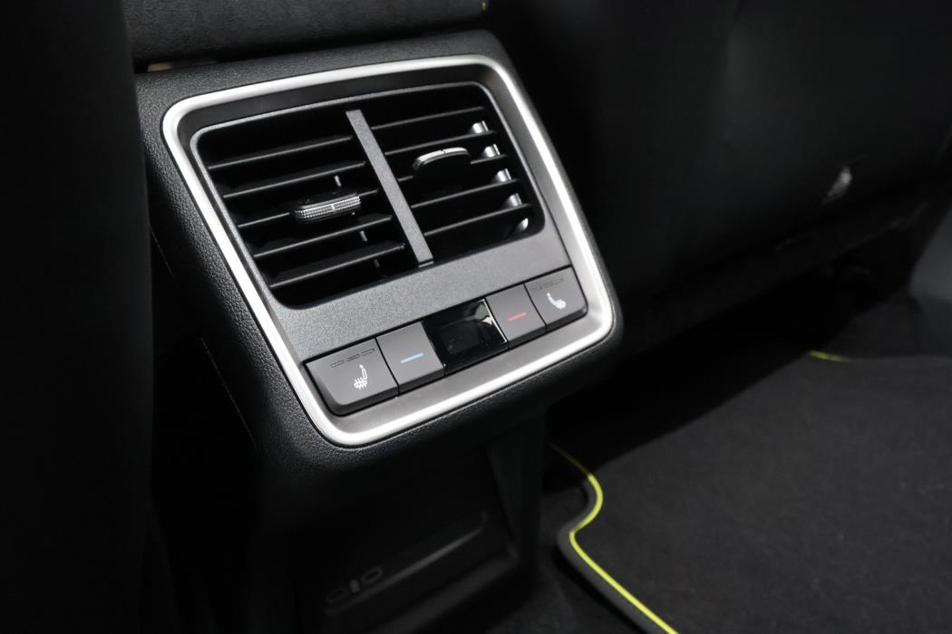 SKODA Enyaq 2026
