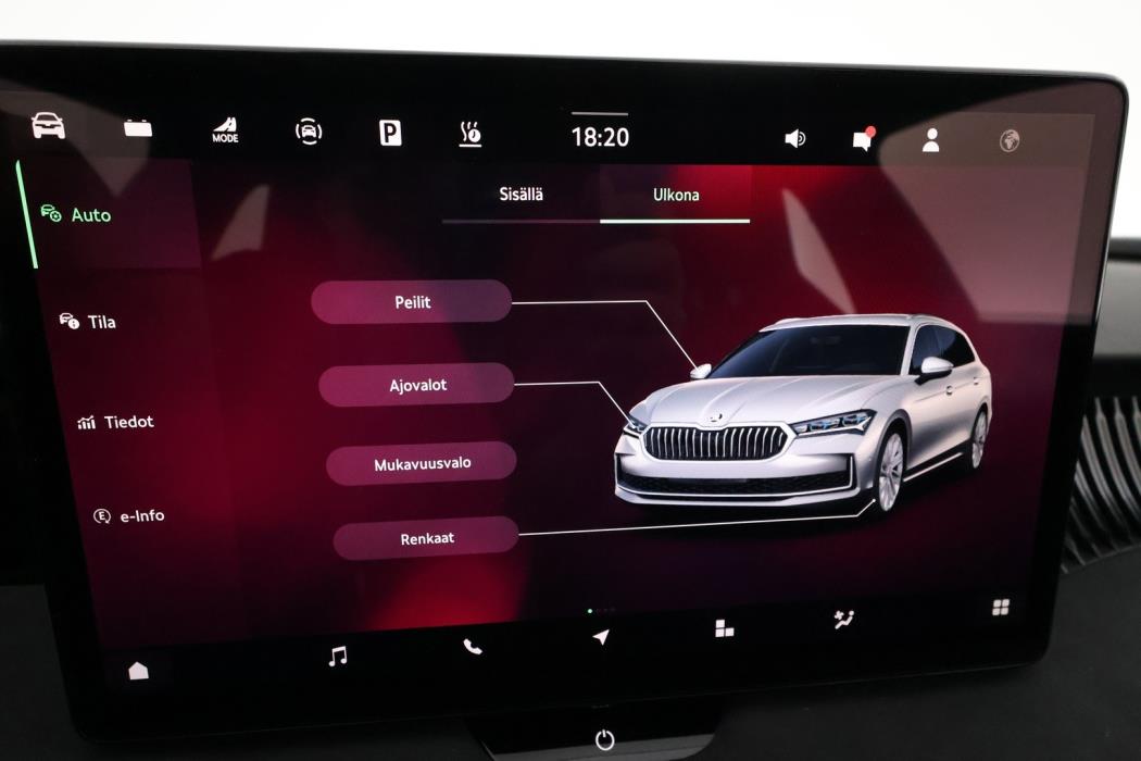 SKODA SUPERB 2026