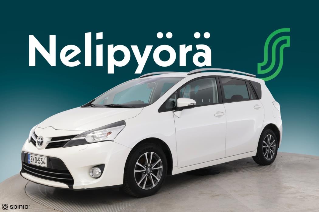 TOYOTA Verso 2015