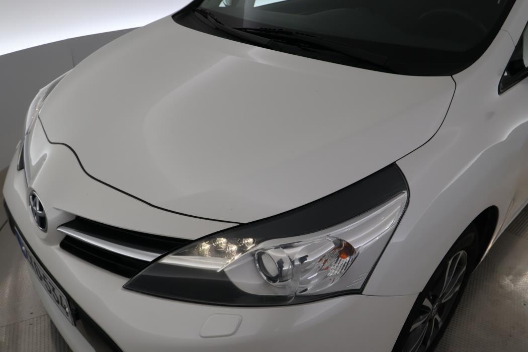 TOYOTA Verso 2015