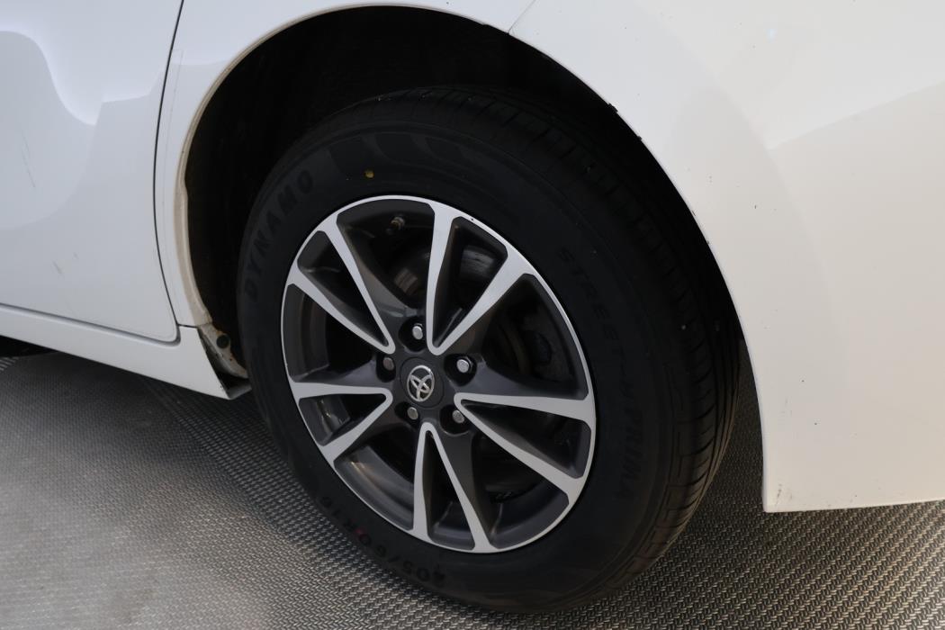 TOYOTA Verso 2015