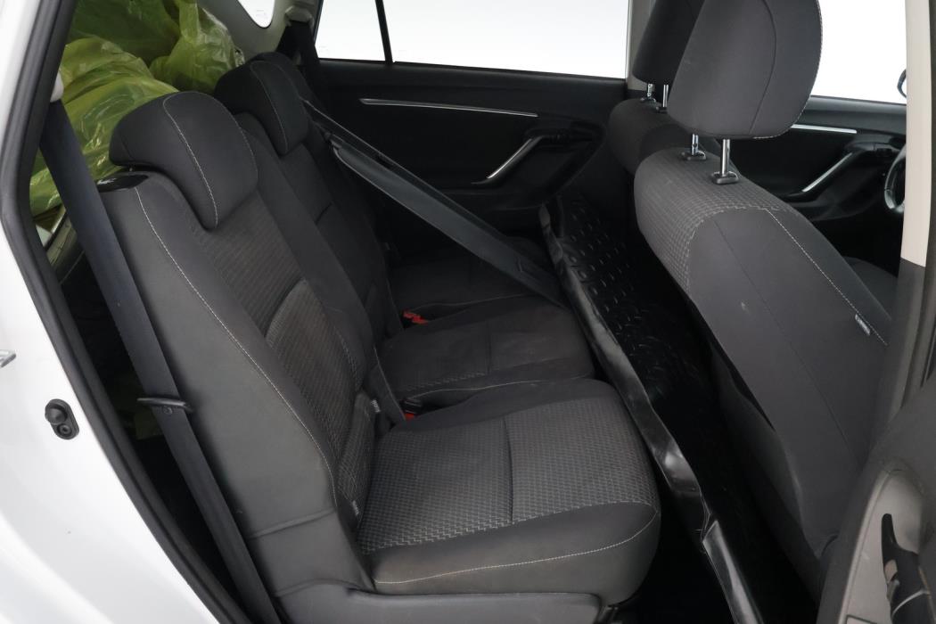 TOYOTA Verso 2015