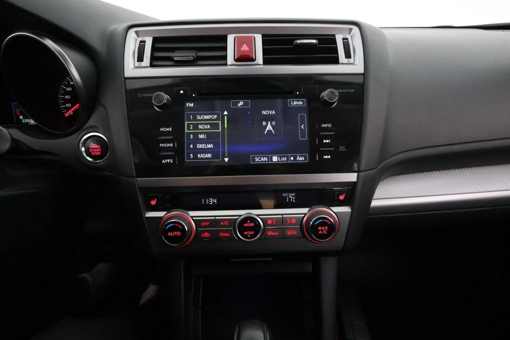 SUBARU Outback 2017