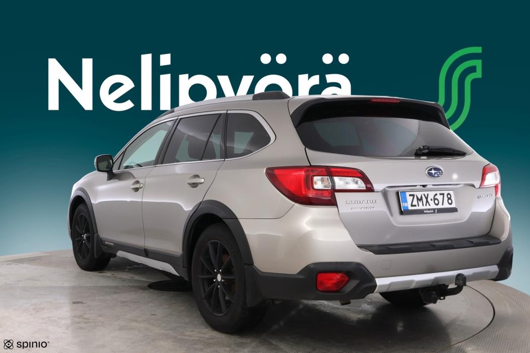 SUBARU Outback 2017
