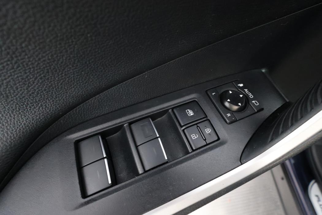 TOYOTA RAV4 Plug-in 2021