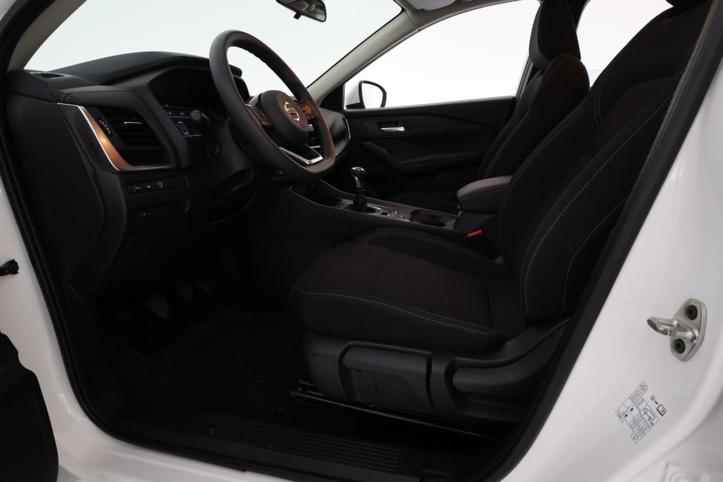 NISSAN Qashqai 2022