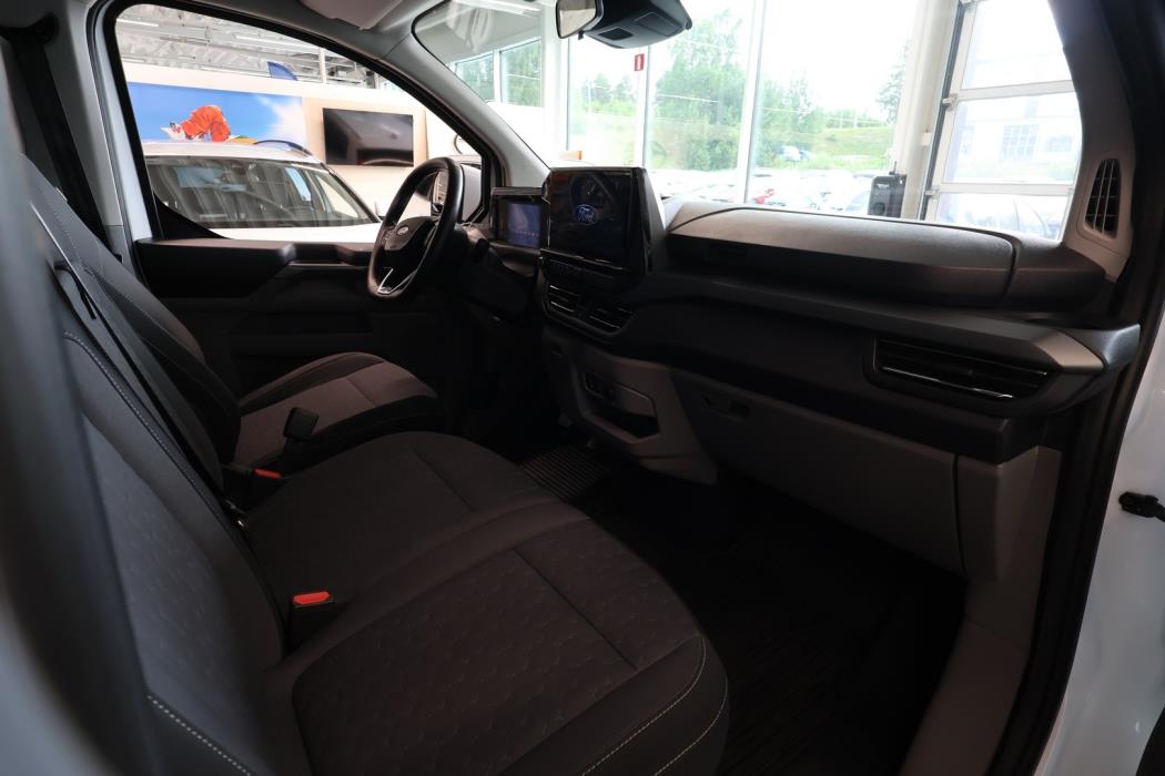 FORD Tourneo Custom 2025