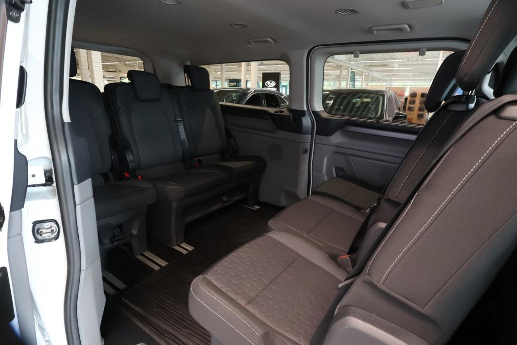 FORD Tourneo Custom 2025