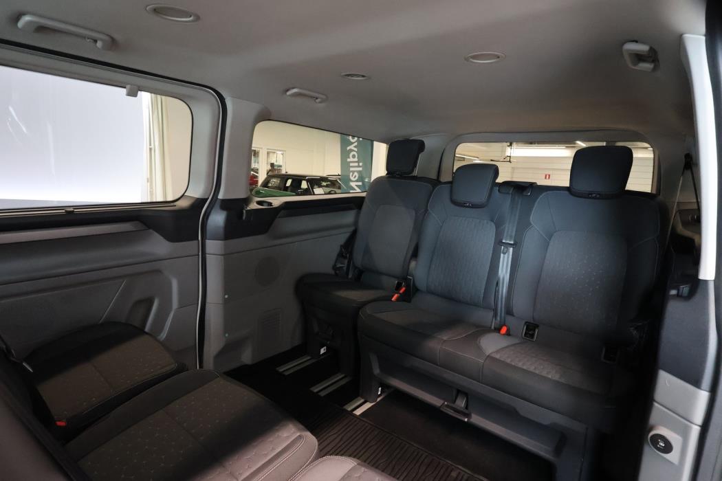 FORD Tourneo Custom 2025