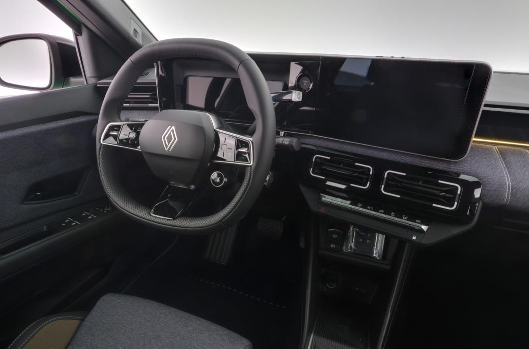 RENAULT 5 2025