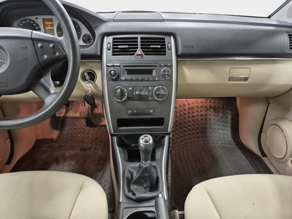 MERCEDES-BENZ B 2008