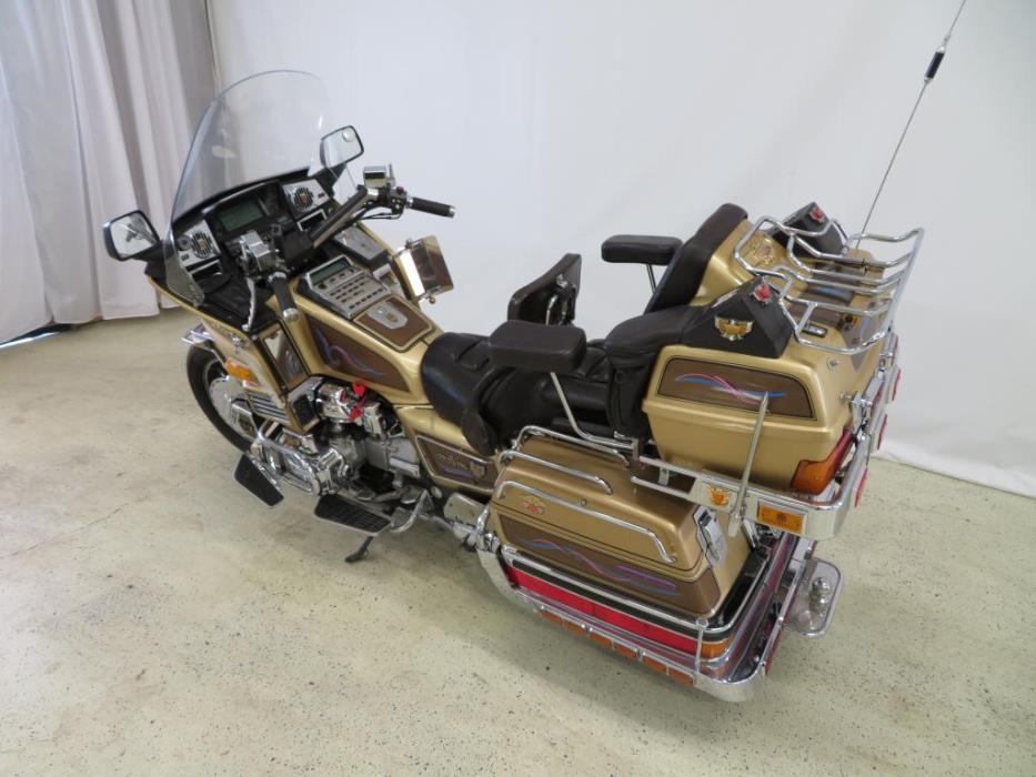 HONDA GL 1200 GOLDWING 1985