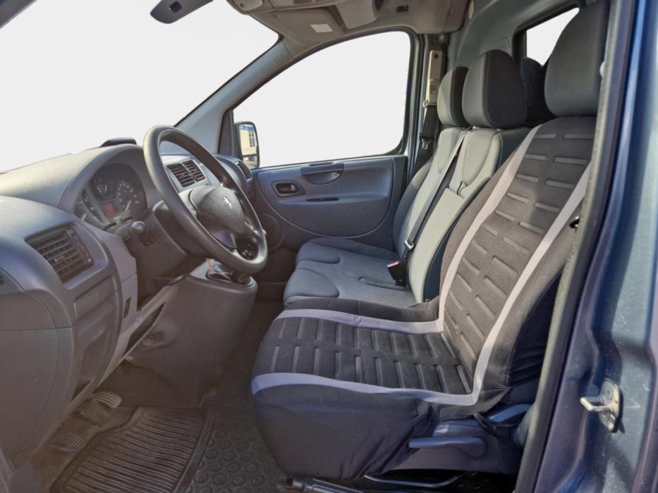 PEUGEOT Expert 2008
