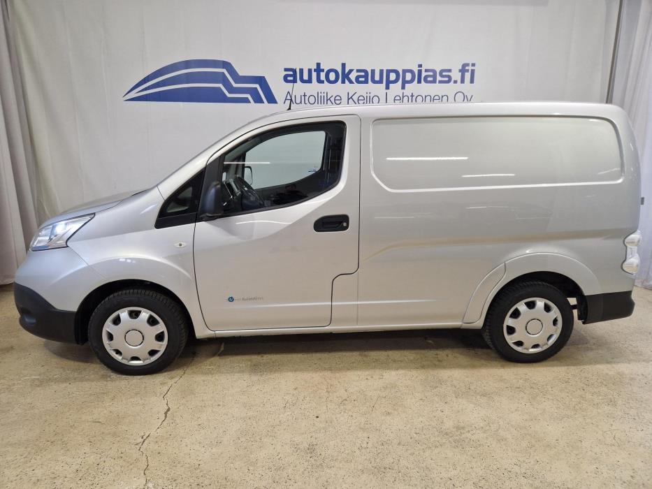 NISSAN e-NV200 2017
