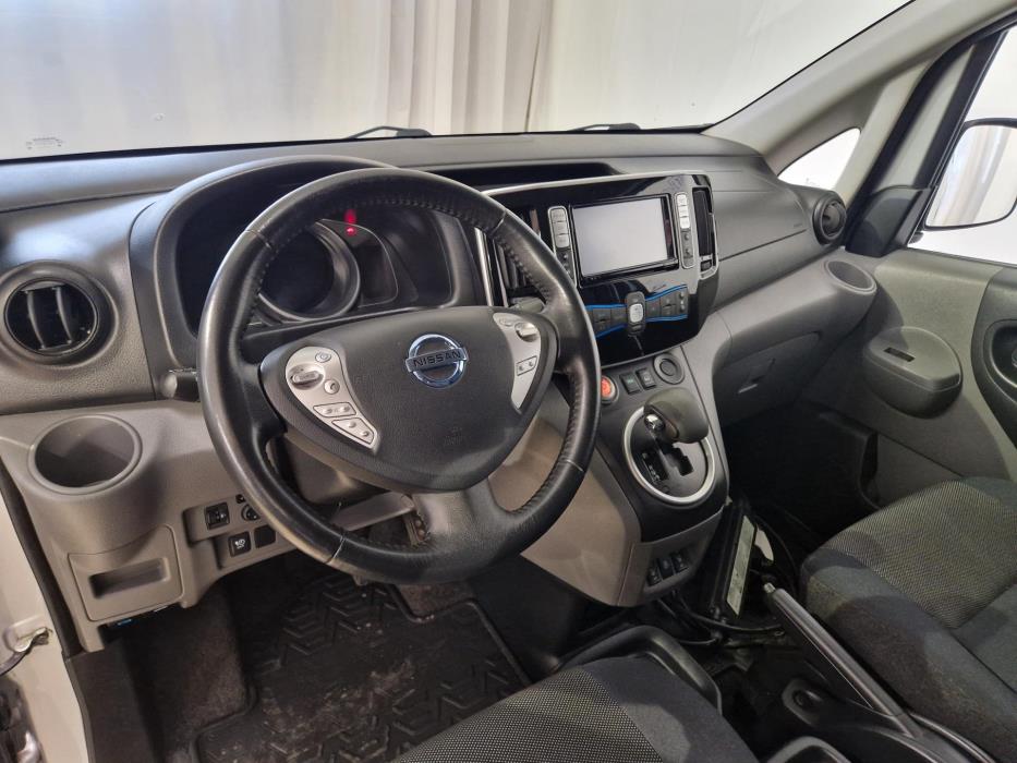 NISSAN e-NV200 2017