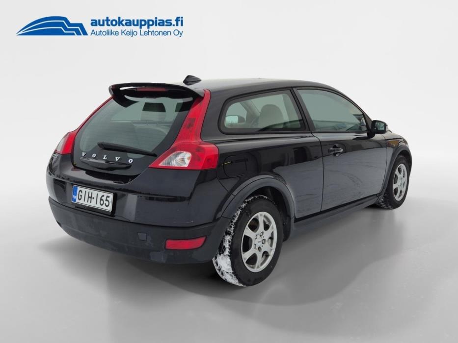 VOLVO C30 2009