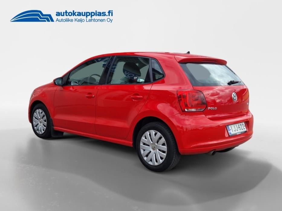 VOLKSWAGEN Polo 2010