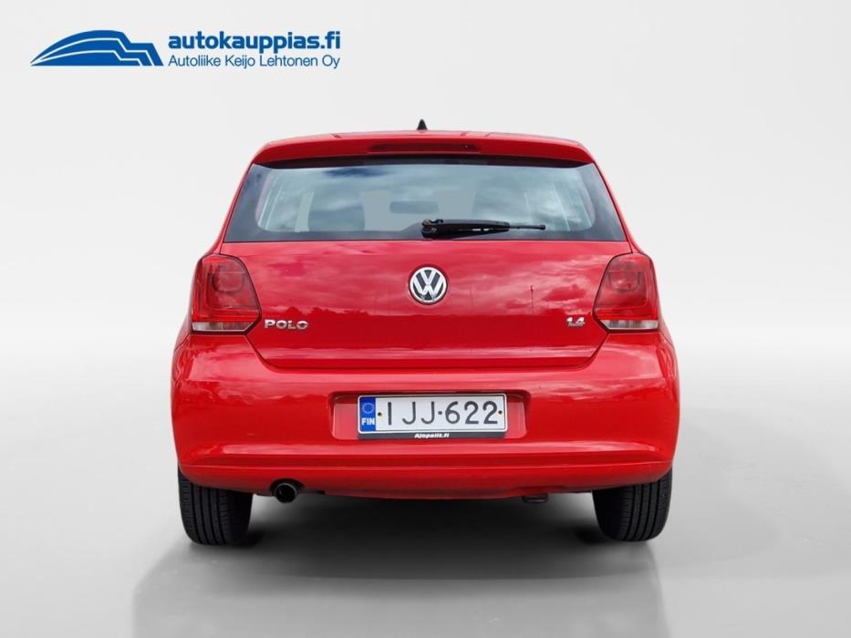 VOLKSWAGEN Polo 2010