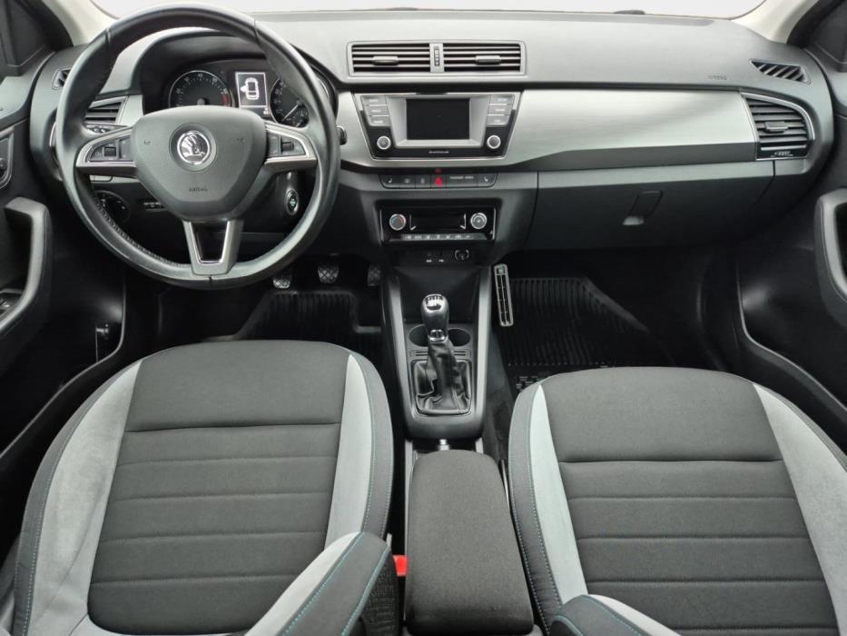 SKODA Fabia 2016