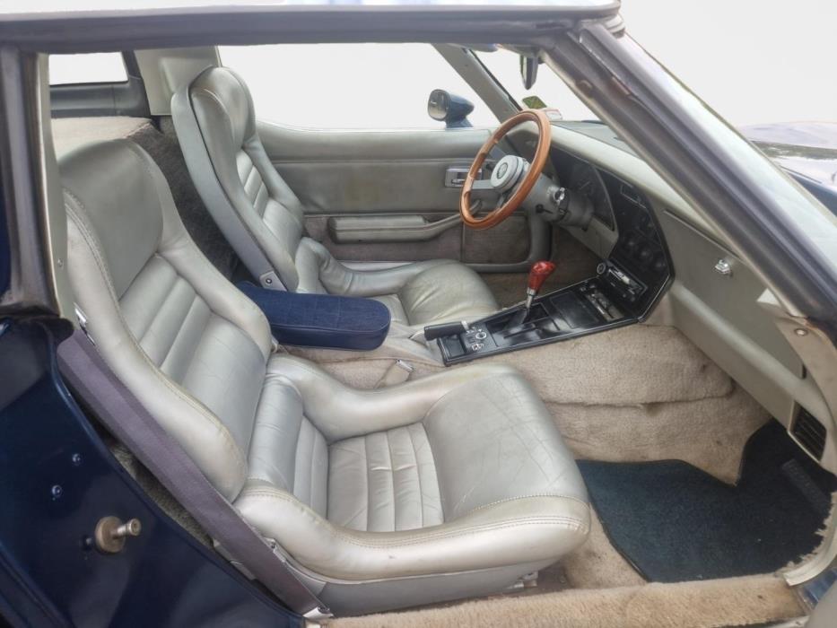 CHEVROLET Corvette 1981