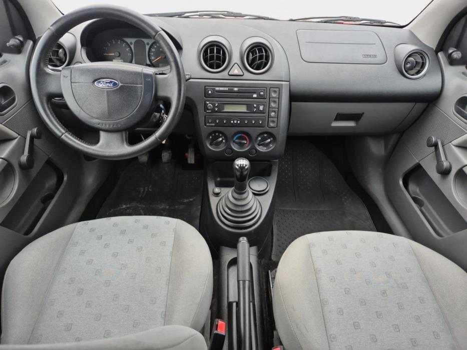 FORD Fiesta 2003