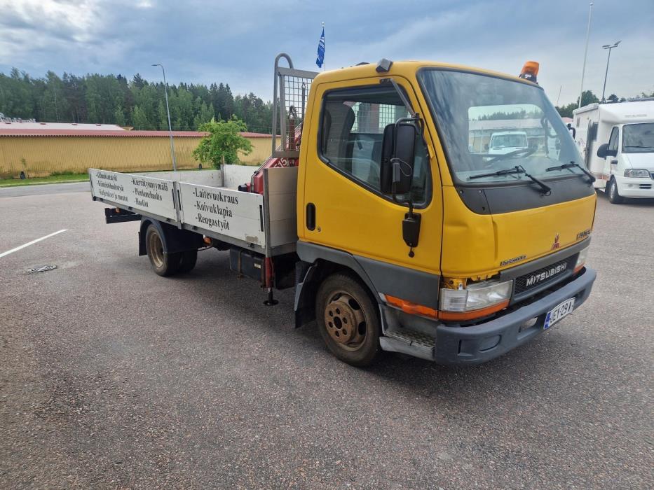 MITSUBISHI Canter 2005