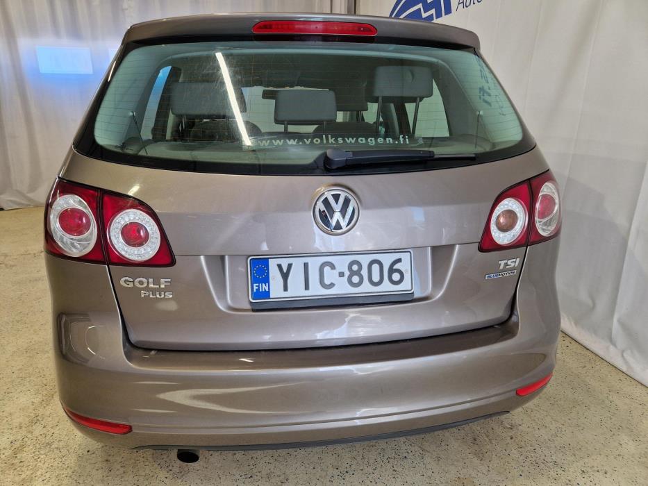 VOLKSWAGEN Golf Plus 2013