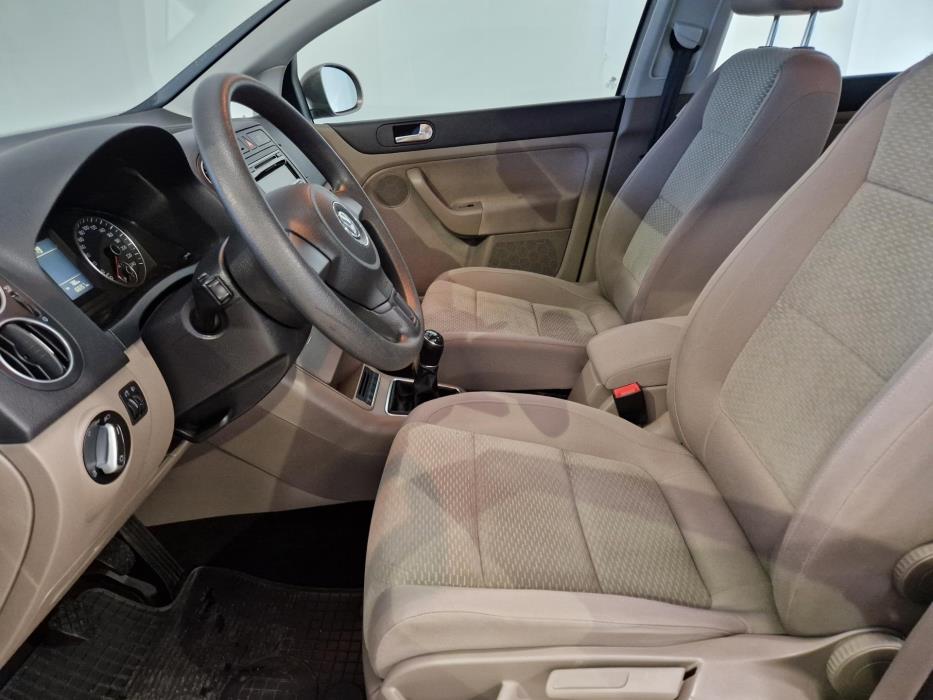 VOLKSWAGEN Golf Plus 2013