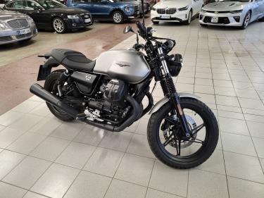 MOTO GUZZI V7 2024