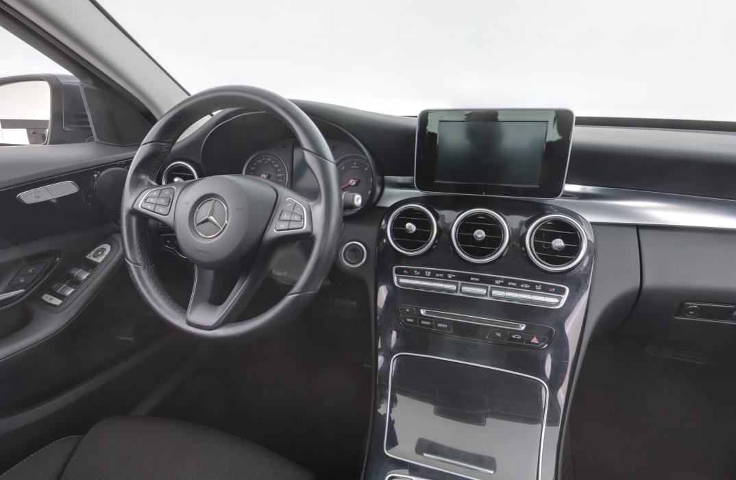 MERCEDES-BENZ C 2015