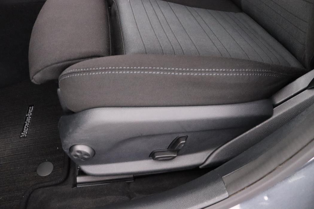 MERCEDES-BENZ C 2015