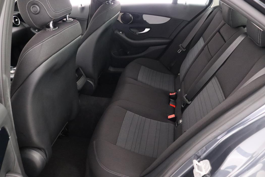 MERCEDES-BENZ C 2015